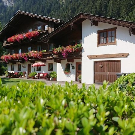 Landhaus Gredler Майерхофен Екстериор снимка